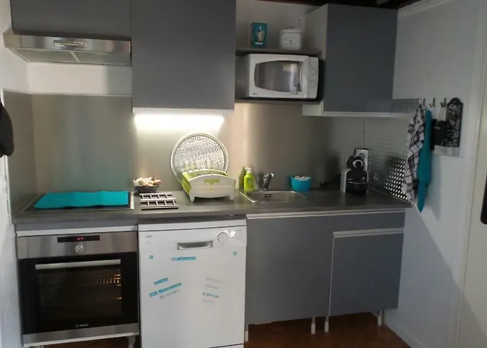 Port T2 Bis Wifi Les Sables 3 شقة *