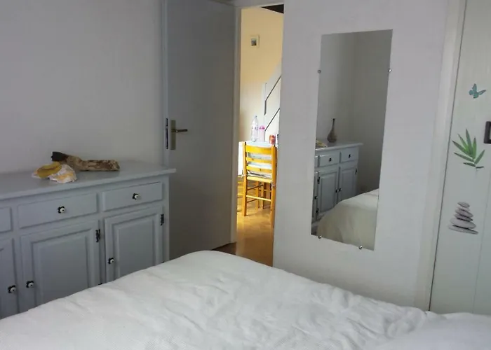 Port T2 Bis Wifi Les Sables 3 شقة