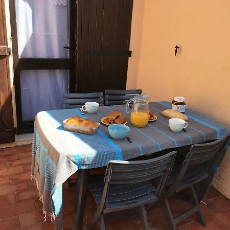 Apartment Port T2 Bis Wifi Les Sables 3 *